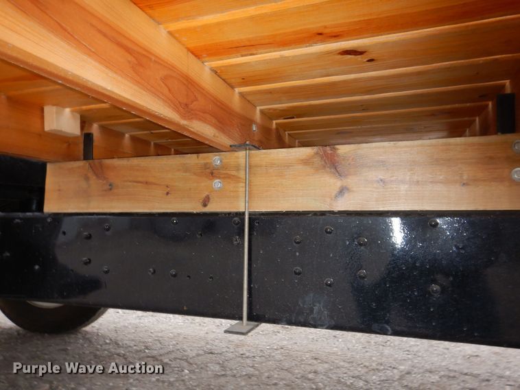 image for item KW9694 1947 Dodge WFMA38  flatbed truck