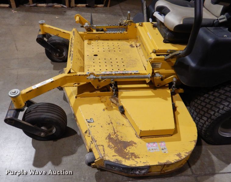 image for item KW9695 2016 Hustler Super Z  ZTR lawn mower