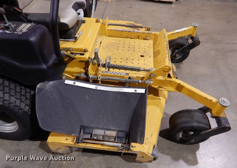 image for item KW9695 2016 Hustler Super Z  ZTR lawn mower