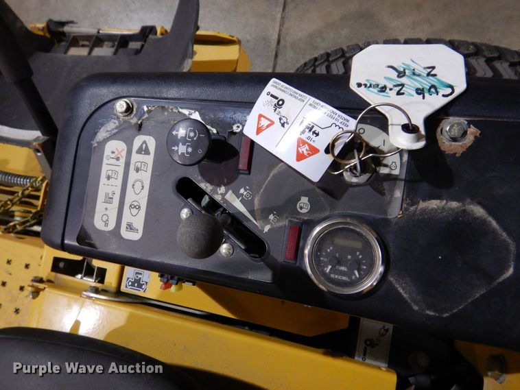 image for item KW9695 2016 Hustler Super Z  ZTR lawn mower