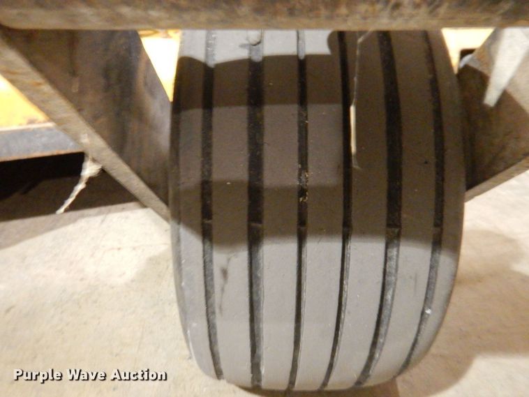 image for item KW9695 2016 Hustler Super Z  ZTR lawn mower