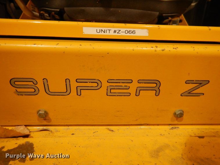 image for item KW9695 2016 Hustler Super Z  ZTR lawn mower