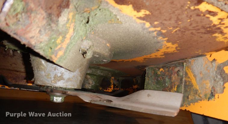 image for item KW9696 2021 Cub Cadet Pro X600  ZTR lawn mower