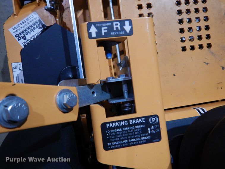 image for item KW9698 2019 Scag Tiger Cat II  ZTR lawn mower