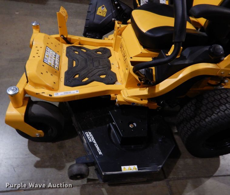 image for item KW9702 2019 Cub Cadet ZT2  ZTR lawn mower