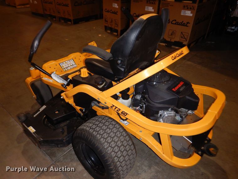 image for item KW9702 2019 Cub Cadet ZT2  ZTR lawn mower