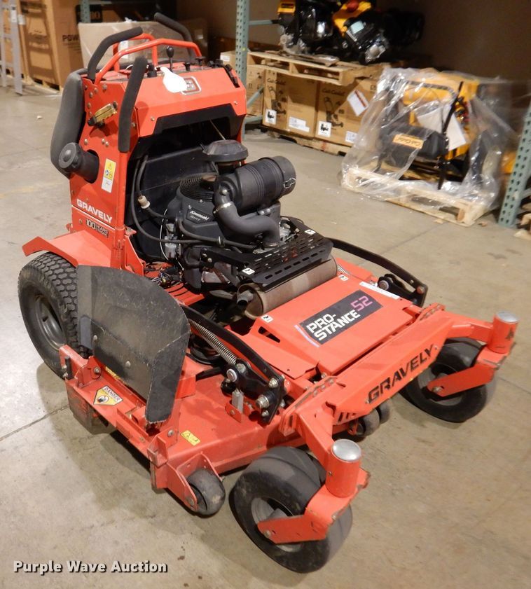image for item KW9704 2016 Gravely Pro-Stance 52  ZTR lawn mower