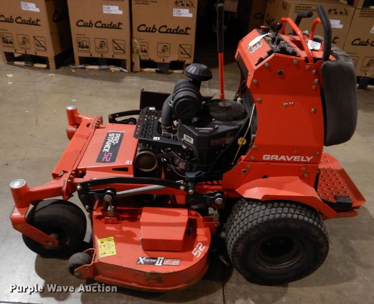 image for item KW9704 2016 Gravely Pro-Stance 52  ZTR lawn mower
