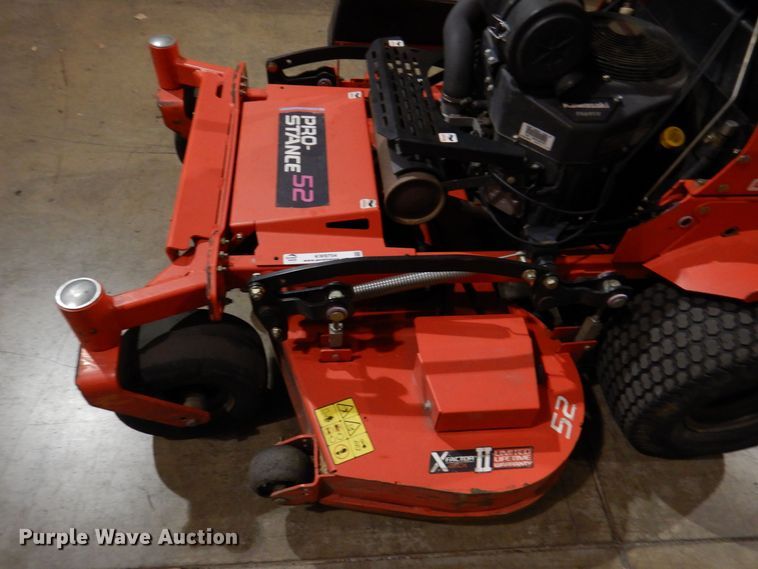 image for item KW9704 2016 Gravely Pro-Stance 52  ZTR lawn mower