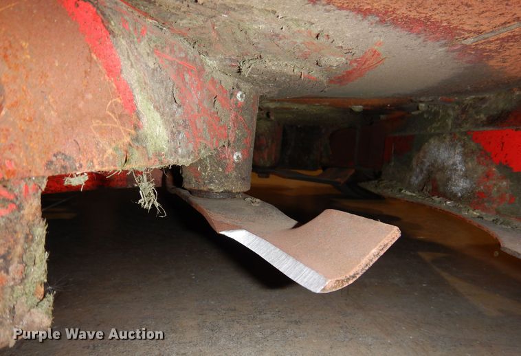 image for item KW9704 2016 Gravely Pro-Stance 52  ZTR lawn mower