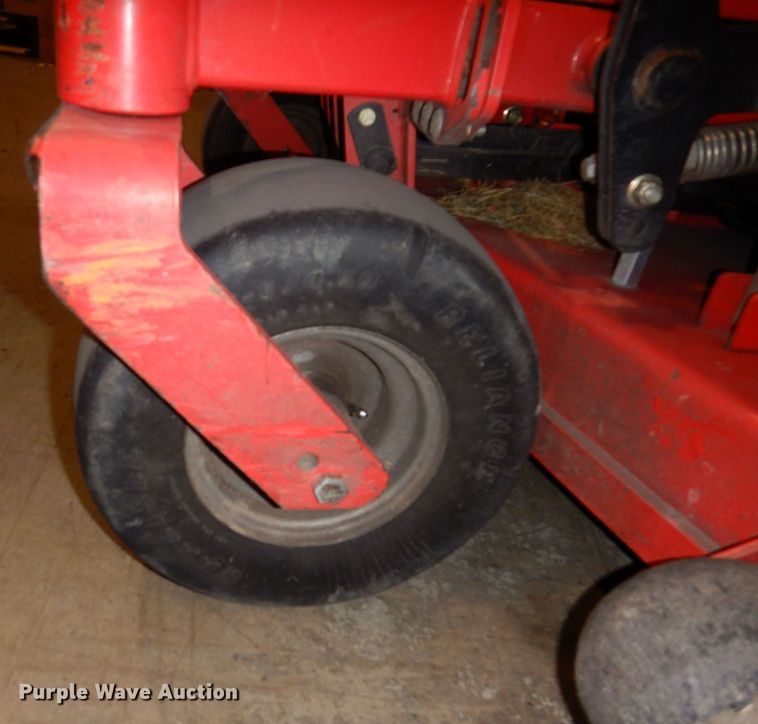 image for item KW9704 2016 Gravely Pro-Stance 52  ZTR lawn mower