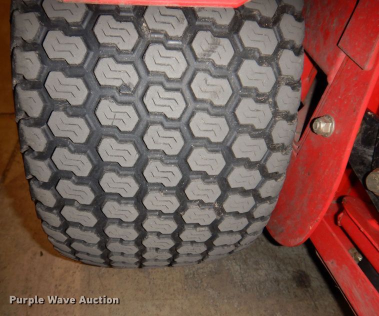 image for item KW9704 2016 Gravely Pro-Stance 52  ZTR lawn mower