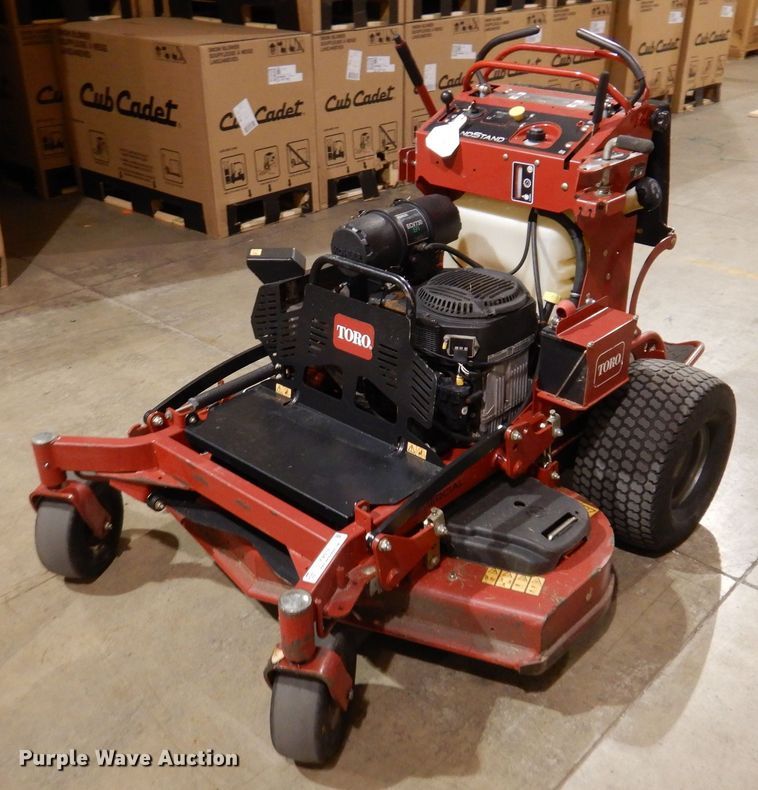 image for item KW9705 2017 Toro Grandstand  ZTR lawn mower