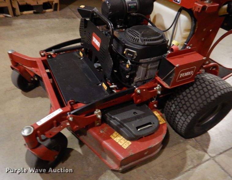 image for item KW9705 2017 Toro Grandstand  ZTR lawn mower