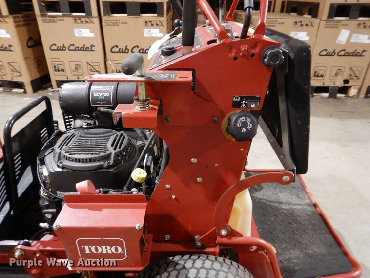 image for item KW9705 2017 Toro Grandstand  ZTR lawn mower