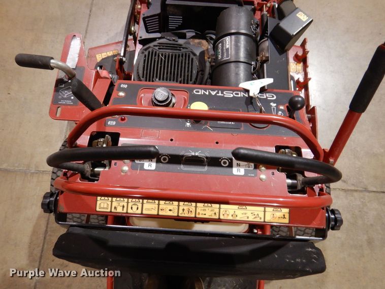 image for item KW9705 2017 Toro Grandstand  ZTR lawn mower