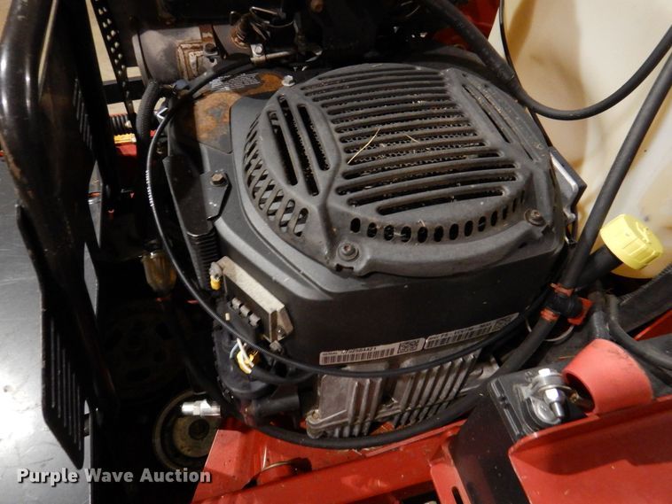 image for item KW9705 2017 Toro Grandstand  ZTR lawn mower