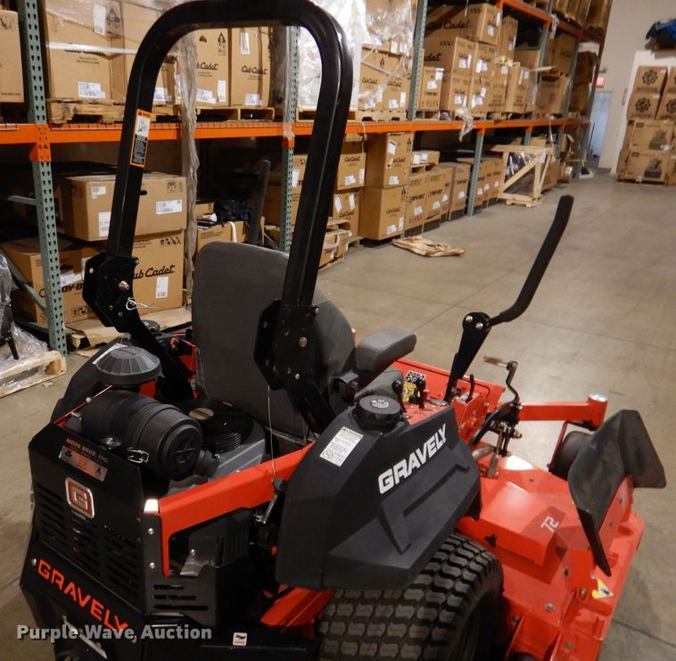 image for item KW9706 2016 Gravely Proturn 472  ZTR lawn mower