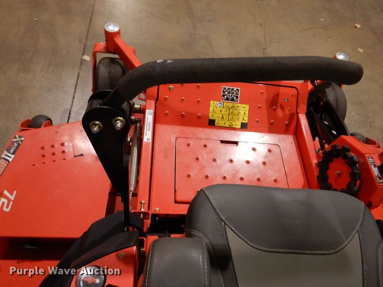 image for item KW9706 2016 Gravely Proturn 472  ZTR lawn mower