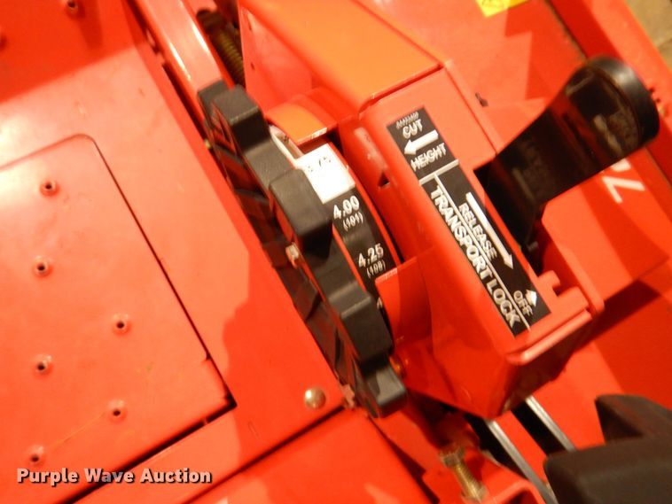 image for item KW9706 2016 Gravely Proturn 472  ZTR lawn mower