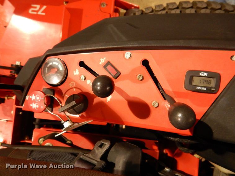 image for item KW9706 2016 Gravely Proturn 472  ZTR lawn mower