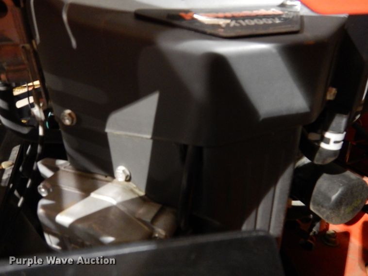 image for item KW9706 2016 Gravely Proturn 472  ZTR lawn mower