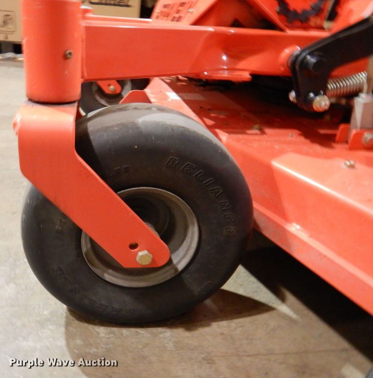 image for item KW9706 2016 Gravely Proturn 472  ZTR lawn mower