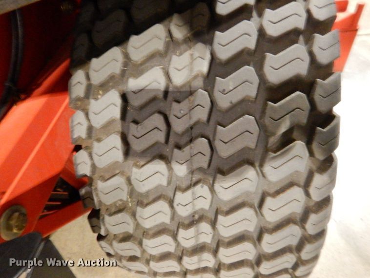 image for item KW9706 2016 Gravely Proturn 472  ZTR lawn mower