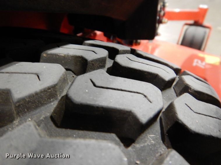 image for item KW9706 2016 Gravely Proturn 472  ZTR lawn mower