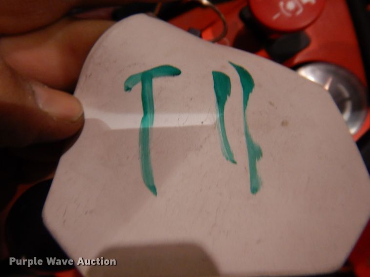 image for item KW9706 2016 Gravely Proturn 472  ZTR lawn mower