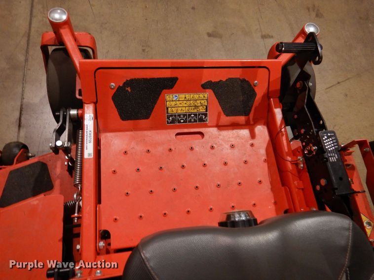 image for item KW9709 2019 Gravely Proturn 260  ZTR lawn mower