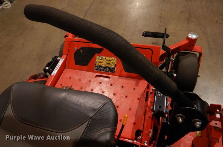 image for item KW9709 2019 Gravely Proturn 260  ZTR lawn mower