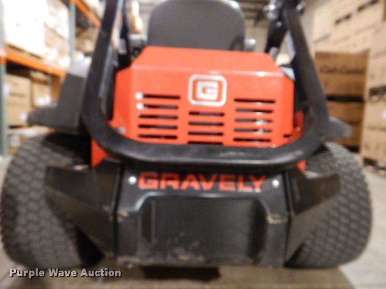 image for item KW9709 2019 Gravely Proturn 260  ZTR lawn mower