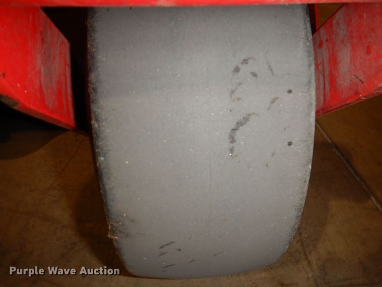 image for item KW9709 2019 Gravely Proturn 260  ZTR lawn mower