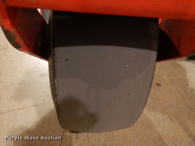 image for item KW9709 2019 Gravely Proturn 260  ZTR lawn mower