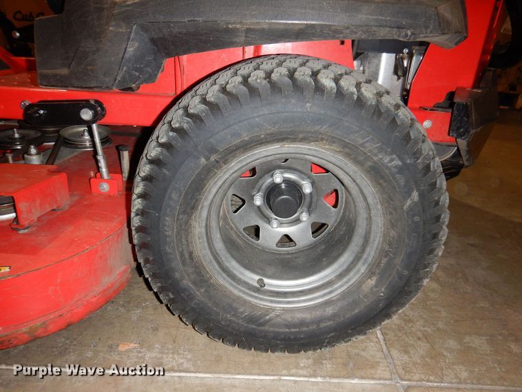 image for item KW9709 2019 Gravely Proturn 260  ZTR lawn mower