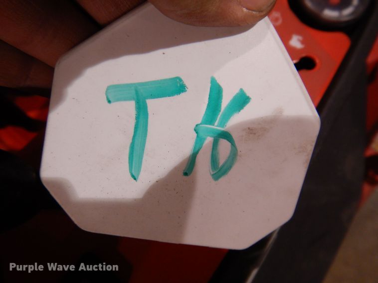 image for item KW9709 2019 Gravely Proturn 260  ZTR lawn mower