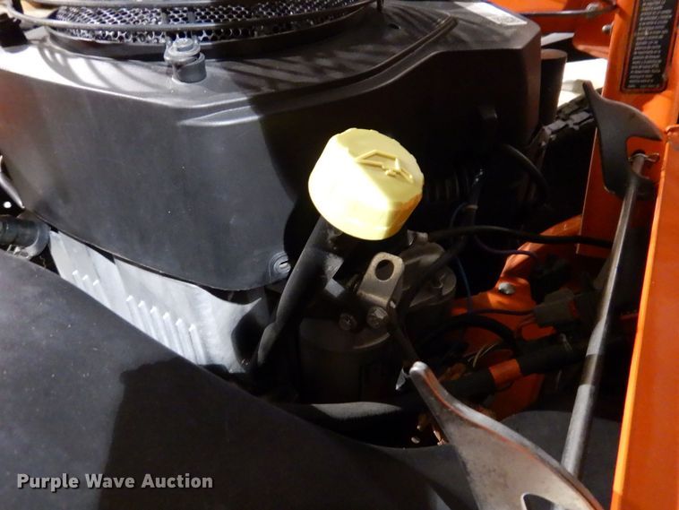 image for item KW9710 2017 Kubota Z724  ZTR lawn mower