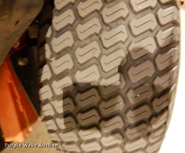 image for item KW9710 2017 Kubota Z724  ZTR lawn mower