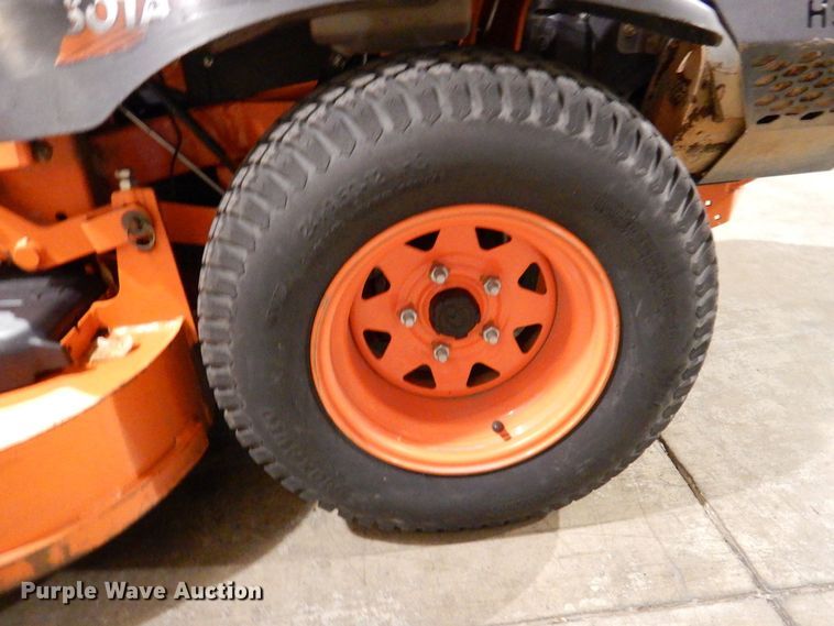 image for item KW9710 2017 Kubota Z724  ZTR lawn mower