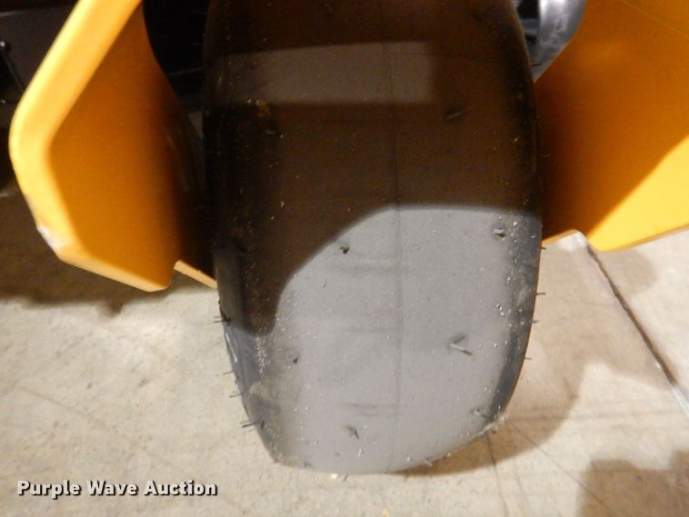 image for item KW9712 2022 Cub Cadet Ultima ZT1  ZTR lawn mower