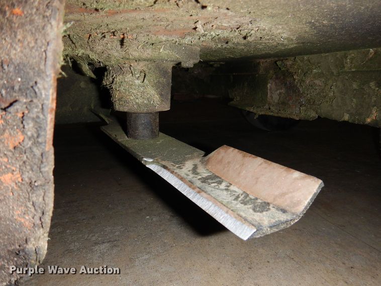 image for item KW9715 Scag V-Ride  ZTR lawn mower