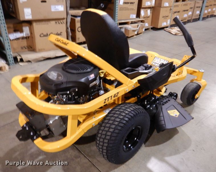 image for item KW9716 2022 Cub Cadet Ultima ZT1  ZTR lawn mower