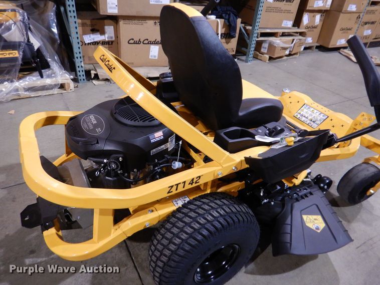 image for item KW9716 2022 Cub Cadet Ultima ZT1  ZTR lawn mower