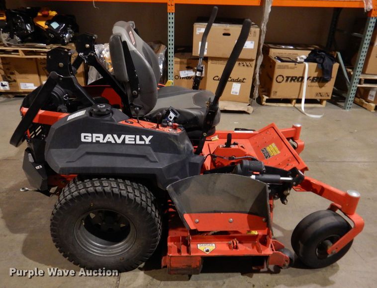 image for item KW9718 2017 Gravely ProTurn 460  ZTR lawn mower