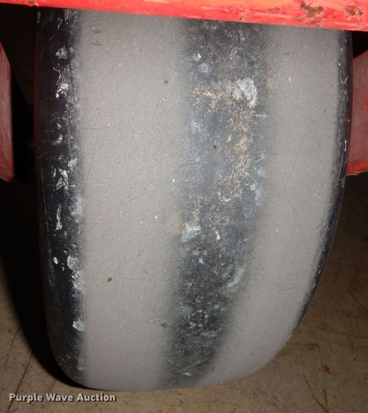 image for item KW9718 2017 Gravely ProTurn 460  ZTR lawn mower