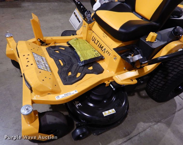 image for item KW9719 2022 Cub Cadet Ultima ZT1  ZTR lawn mower
