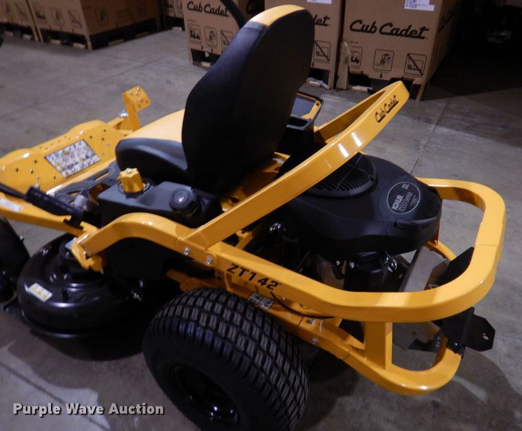 image for item KW9719 2022 Cub Cadet Ultima ZT1  ZTR lawn mower