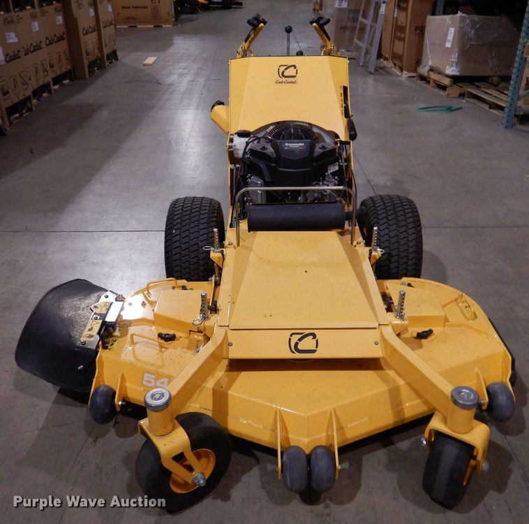 image for item KW9723 2018 Cub Cadet Pro HW300  ZTR lawn mower