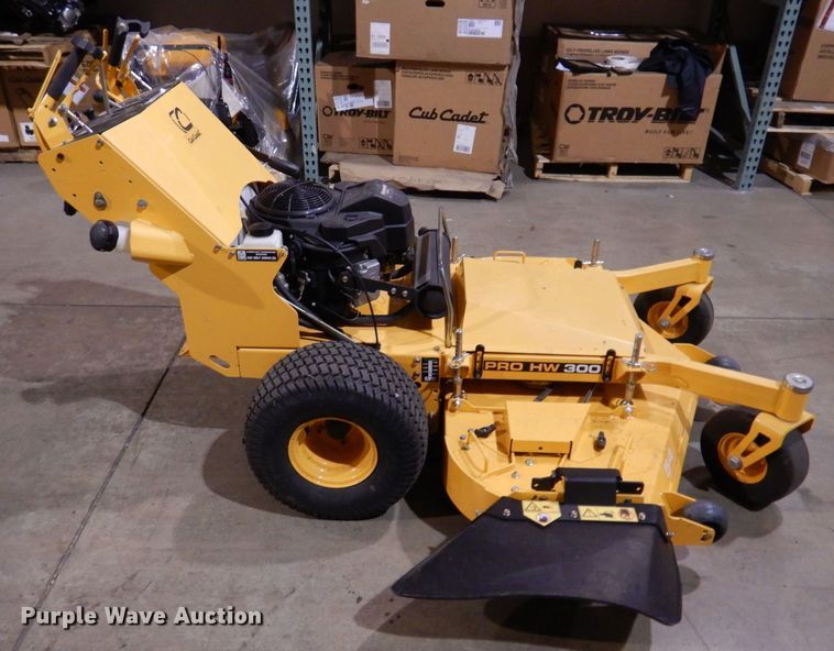 image for item KW9723 2018 Cub Cadet Pro HW300  ZTR lawn mower
